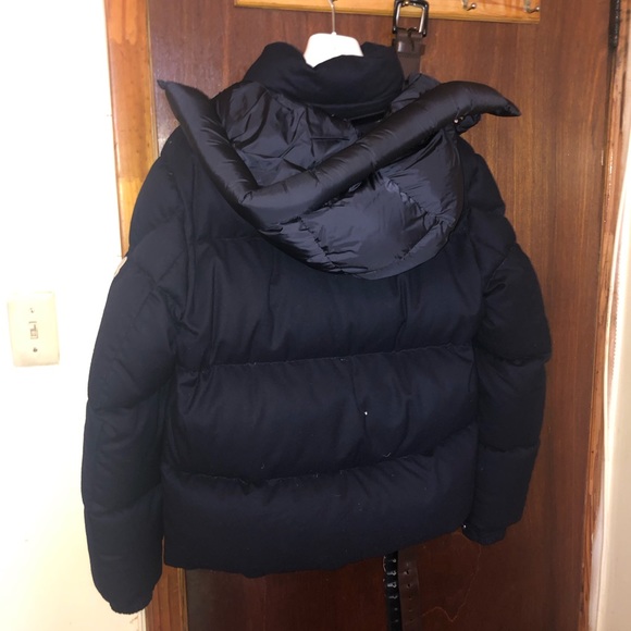 Moncler jacket, In Mint condition. - Picture 2 of 3
